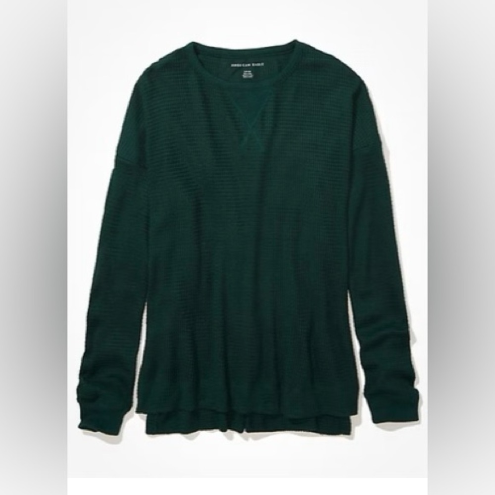 AE Oversized Long-Sleeve Plush T-Shirt